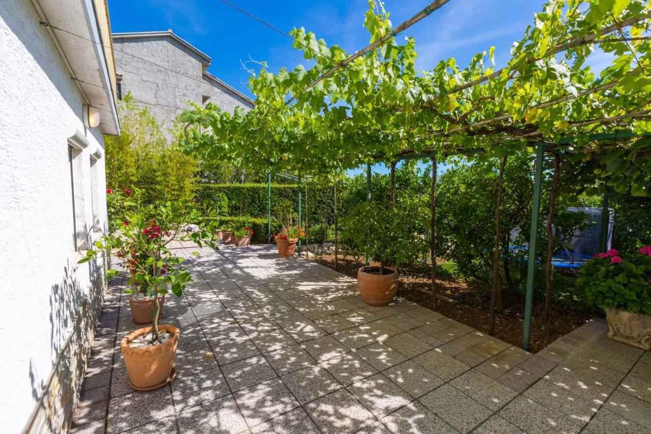 One-Bedroom Apartment Crikvenica 30 Екстер'єр фото